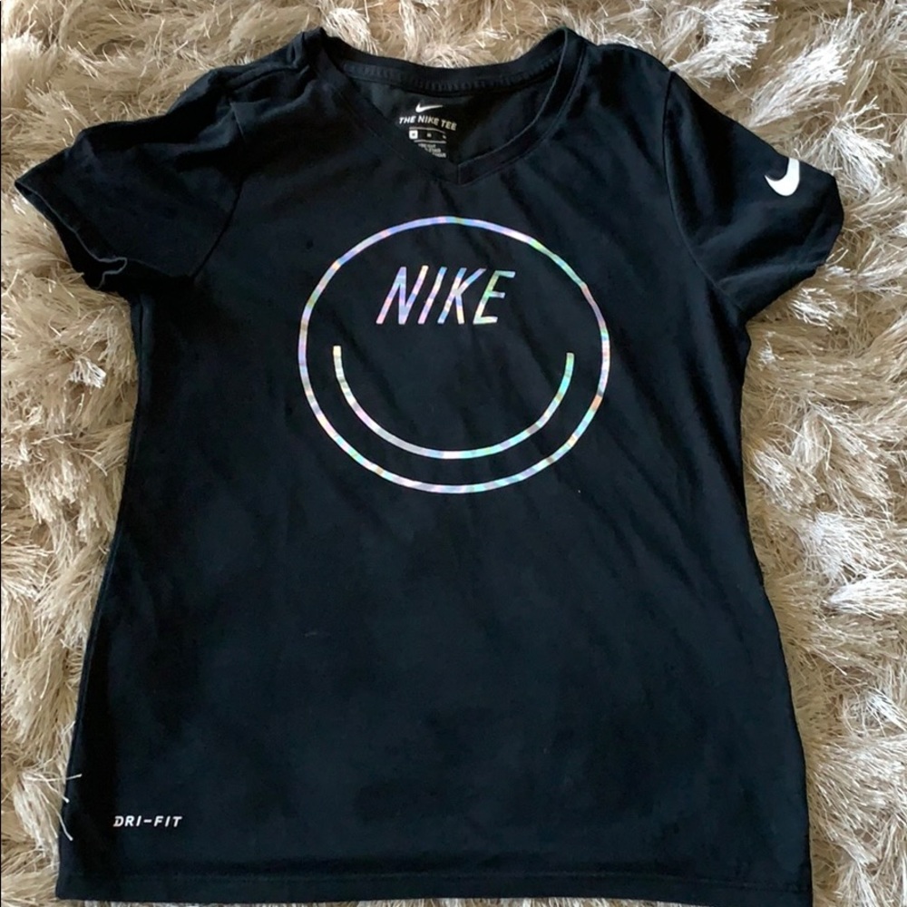 Girls Nike top